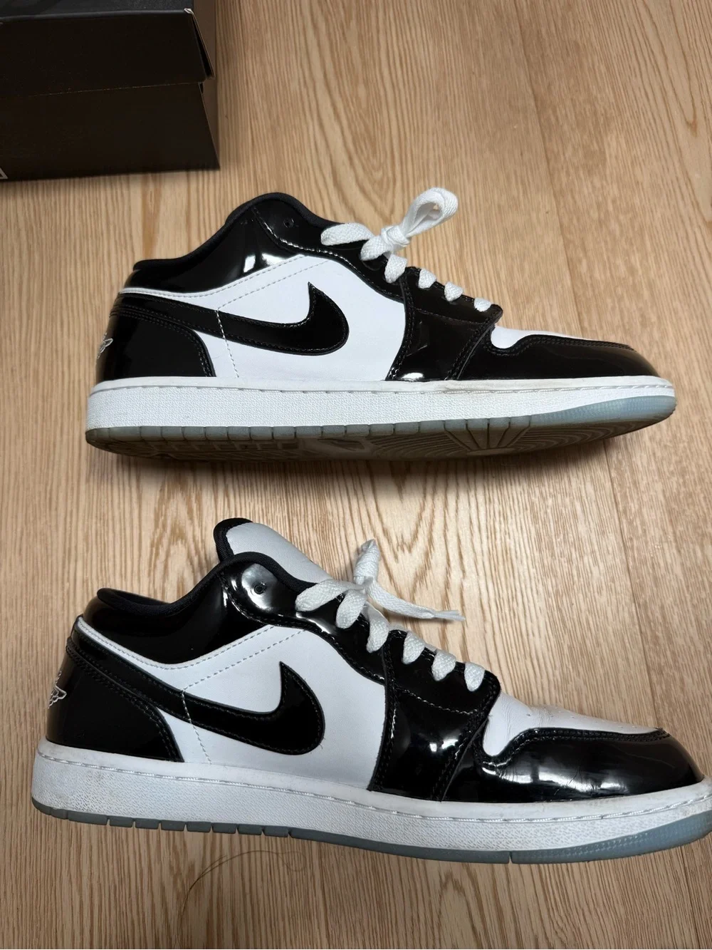 Nike Men’s Jordan 1 Low SE Concord Size 10.5